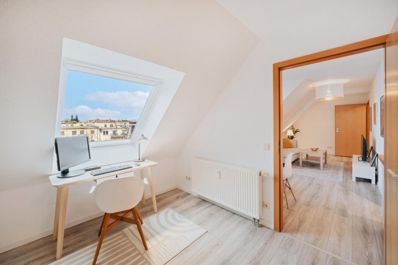 Bliss Place - Serviced Apartment - Arbeitsplatz, Zentral, Kueche, Waschmaschine, Smarttv Magdeburg Ngoại thất bức ảnh